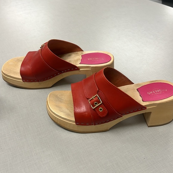 Swedish Hasbeens Red Preppy Slip-Ins - Picture 5 of 7